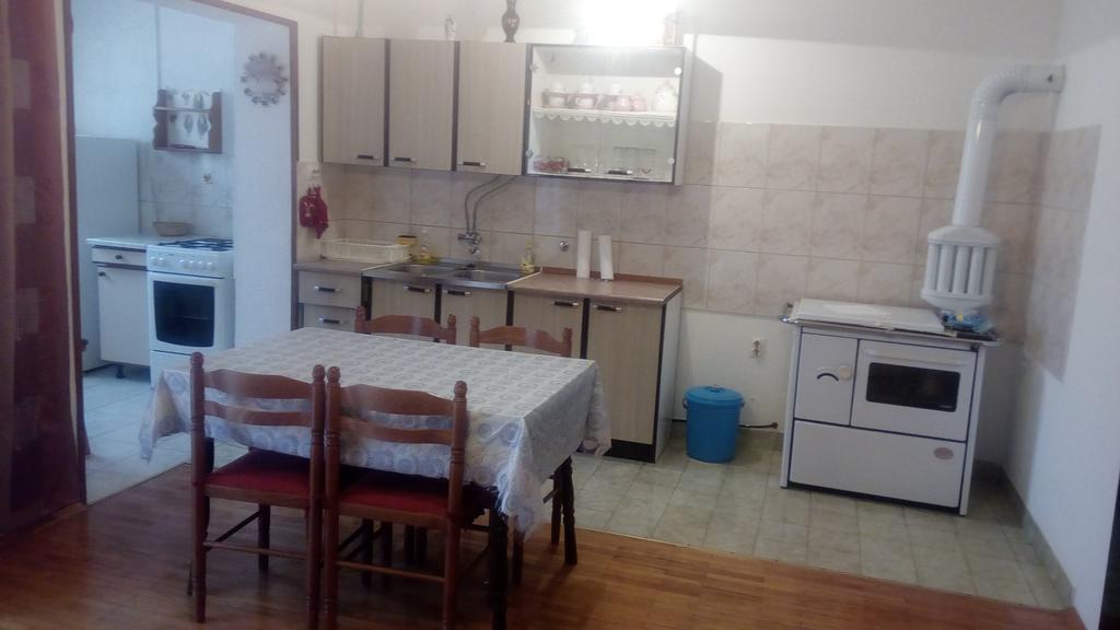סנג' Guesthouse Filepi מראה חיצוני תמונה